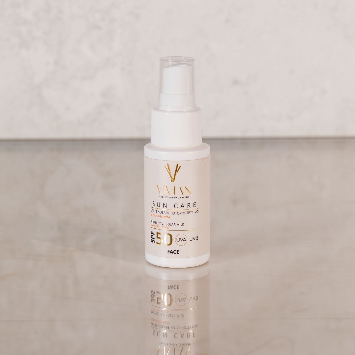 Latte solare SPF 50